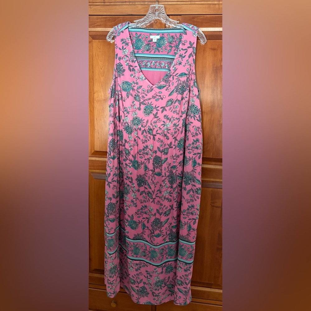 J. Jill Pink and Teal Floral Maxi Dress. Size Petite XL, Side Pockets.